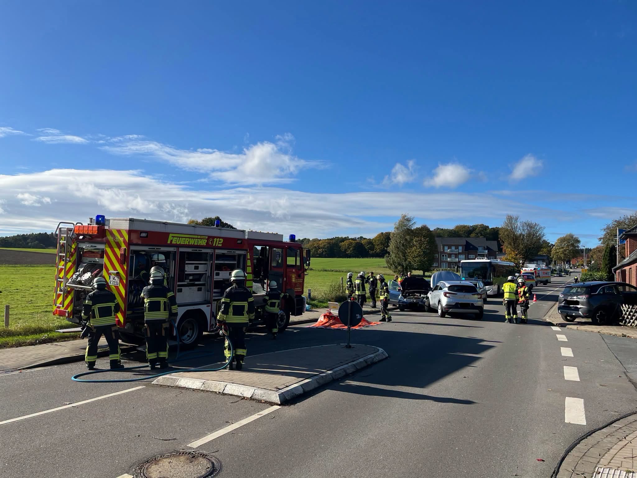 Verkehrsunfall Person eingeschlossen